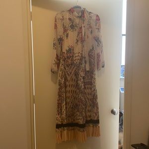 NWT red Valentino printed dress with pleated skirt
